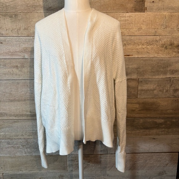 Gap for good women’s white knit open cardigan sweater in size medium - Picture 1 of 9